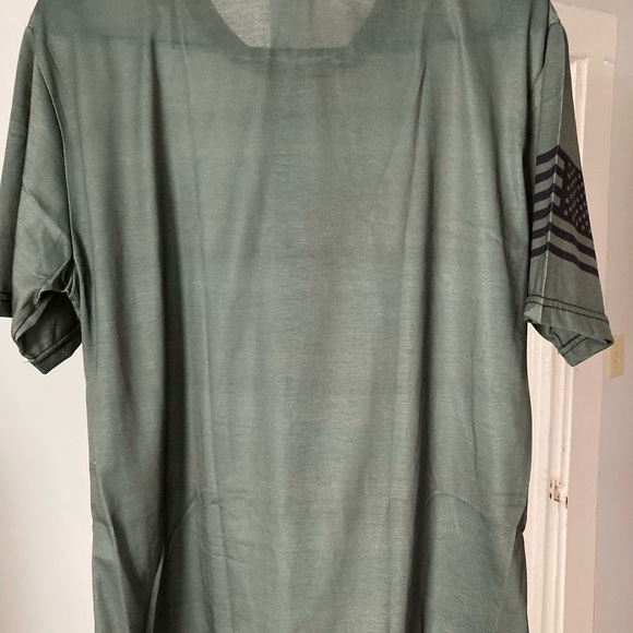 NWOTS Mens T Shirt - Picture 5 of 7